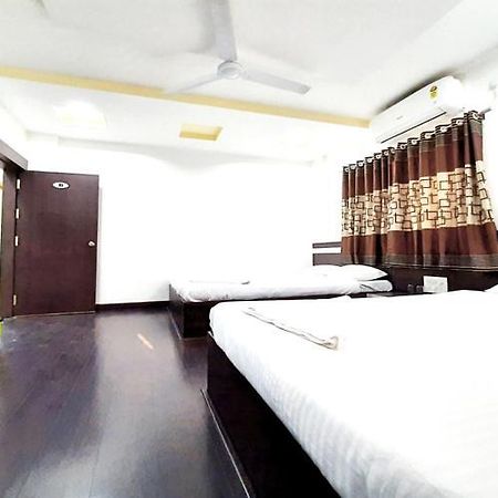 Hotel United House Shirdi Exterior photo